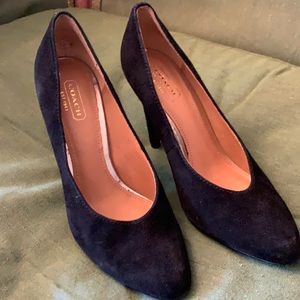 Coach, classic, black, suede pump